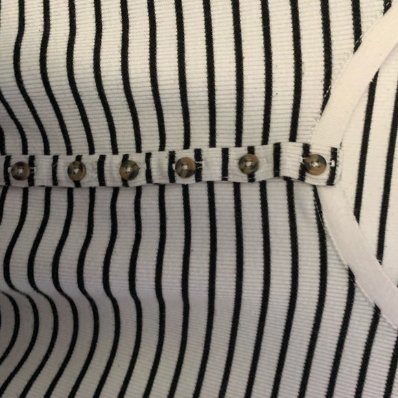 B&W Stripped Long Sleeve - Picture 5 of 8